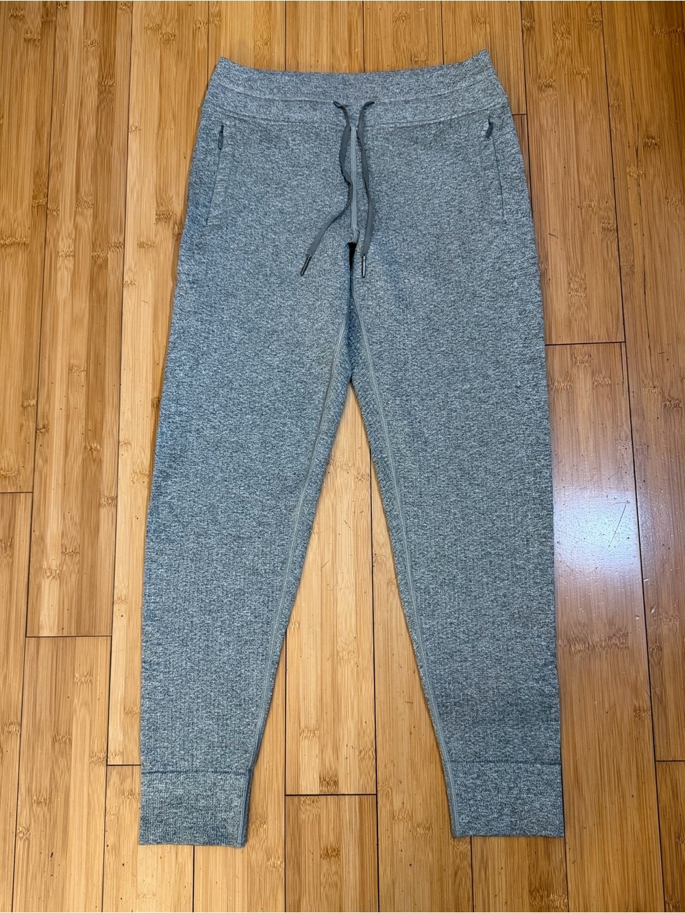 Lululemon Engineered Warmth Jogger Grey Sage / White Size 4 - Picture 4 of 16